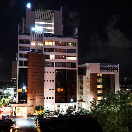 Ima House Hotell Kochi Eksteriør bilde