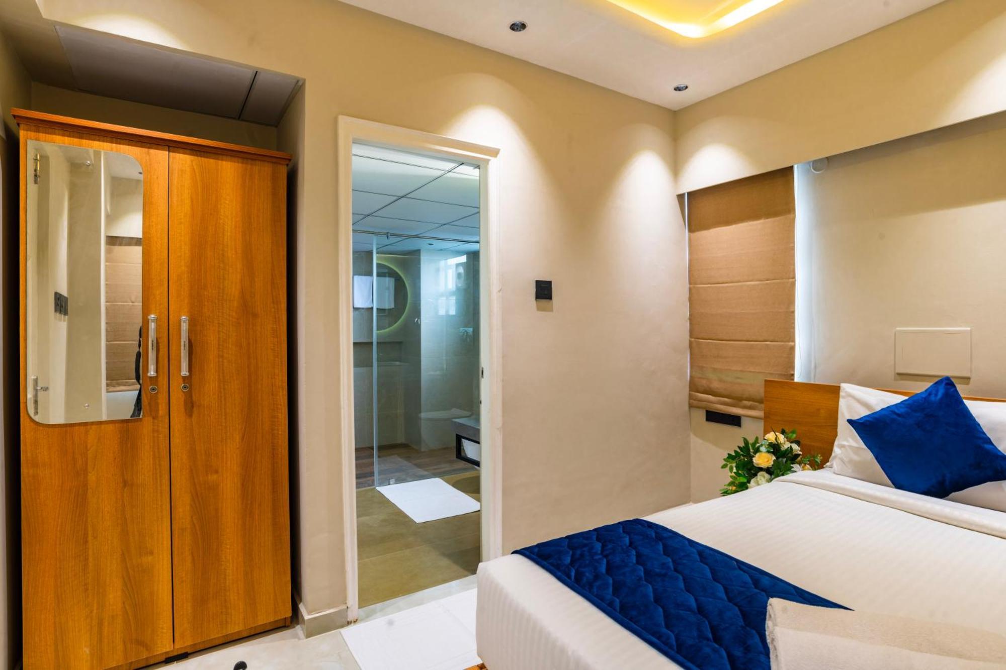 Ima House Hotell Kochi Eksteriør bilde