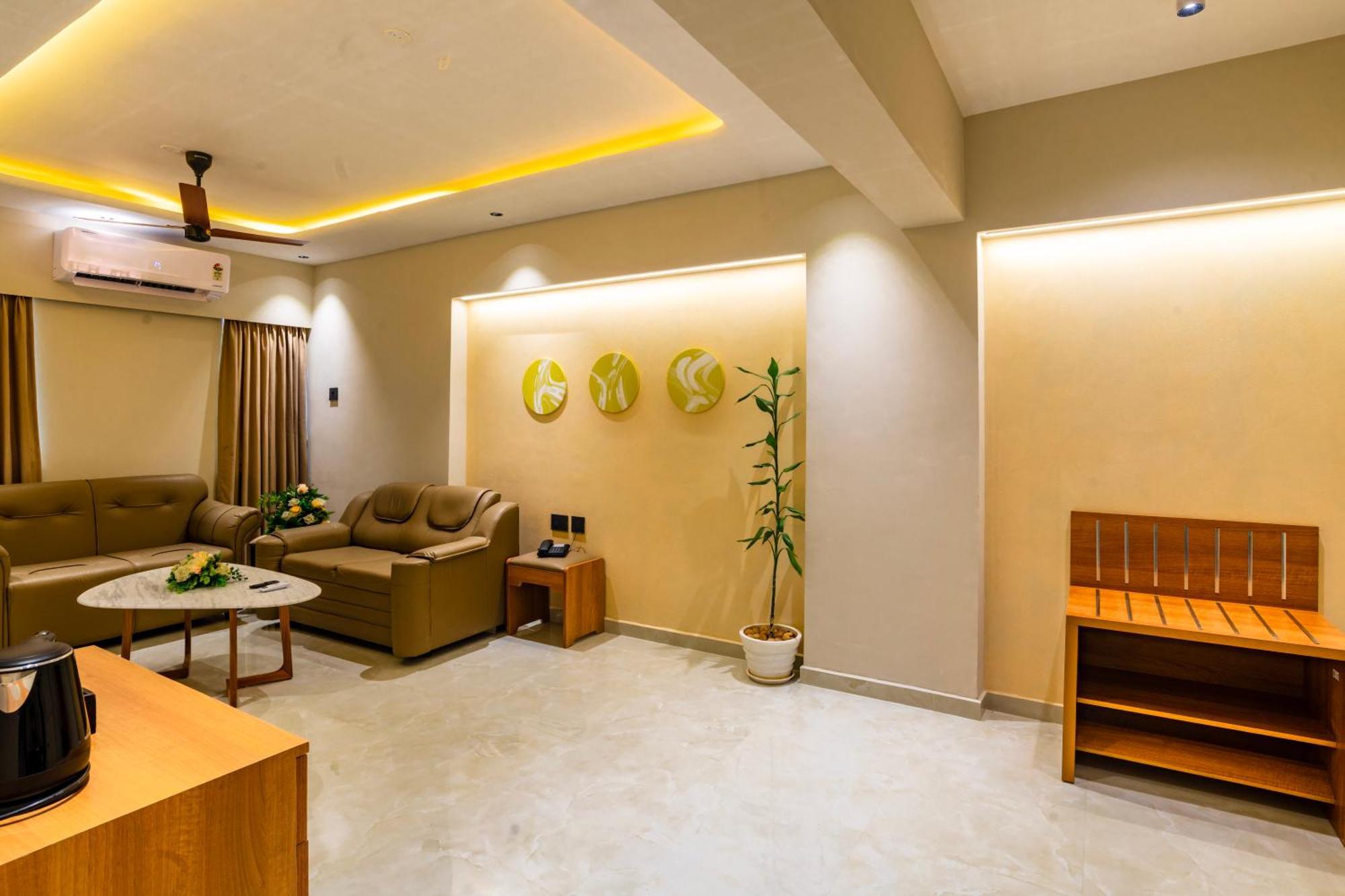 Ima House Hotell Kochi Eksteriør bilde