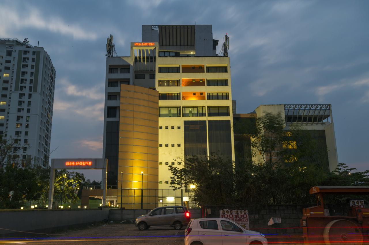 Ima House Hotell Kochi Eksteriør bilde