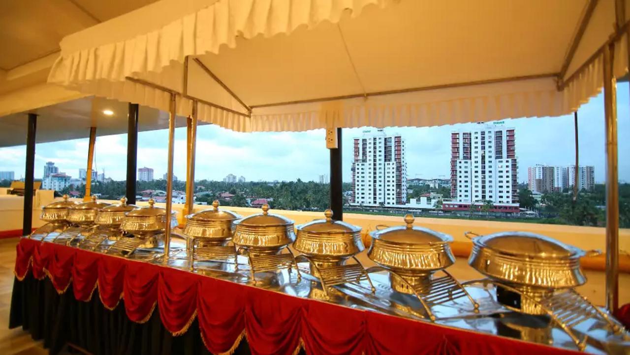 Ima House Hotell Kochi Eksteriør bilde